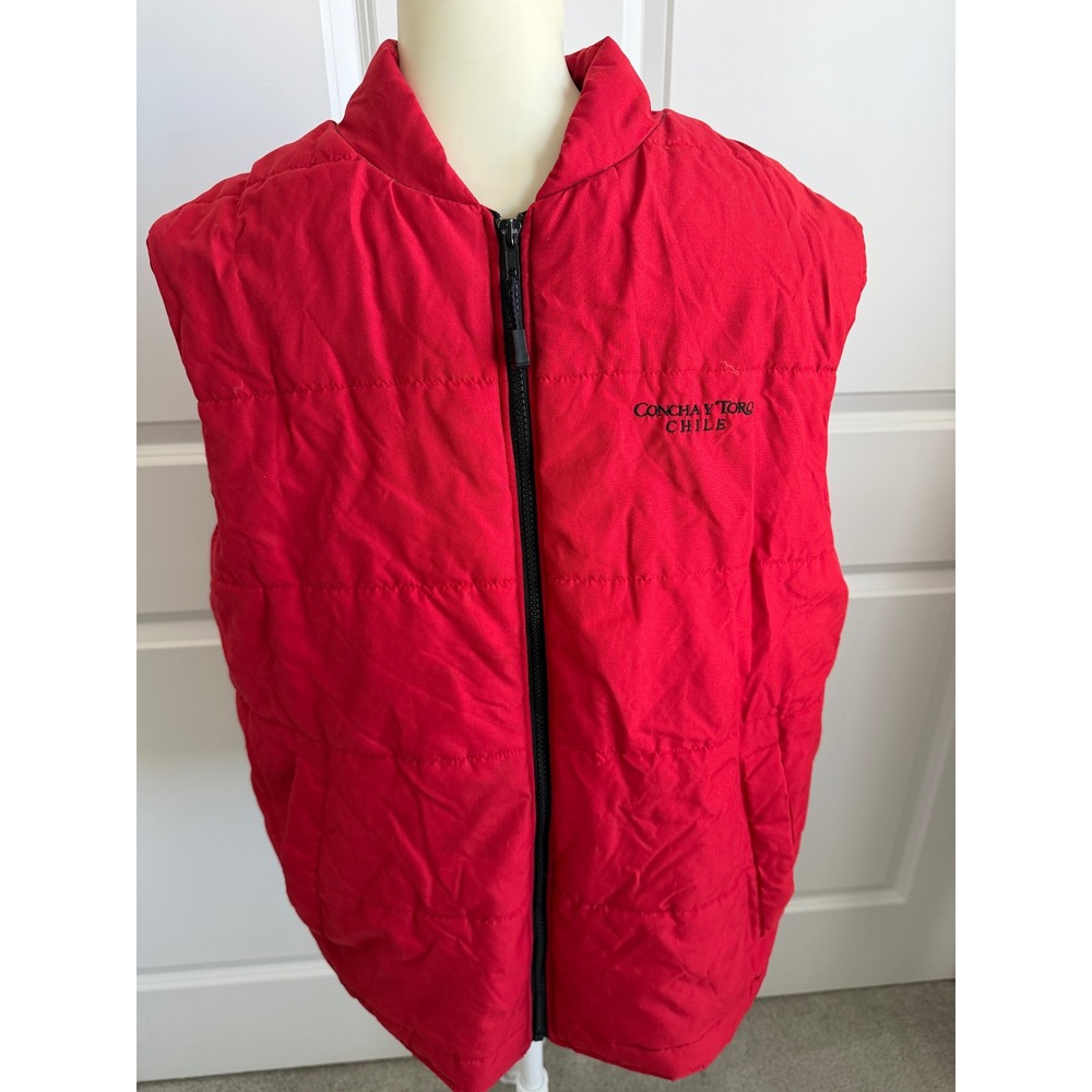 Concha y Toro Chile Winery Red Puffer Vest Mens L Plaid Lined Quilted Zip VTG